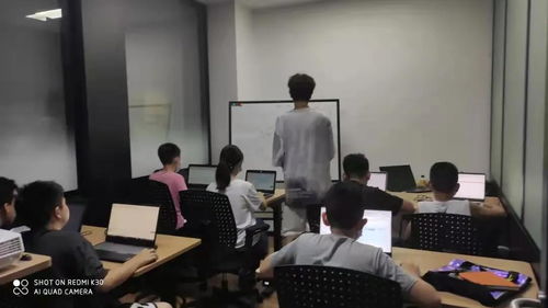 科技賦能未來，育才教育集團信息學競賽課程正式開班